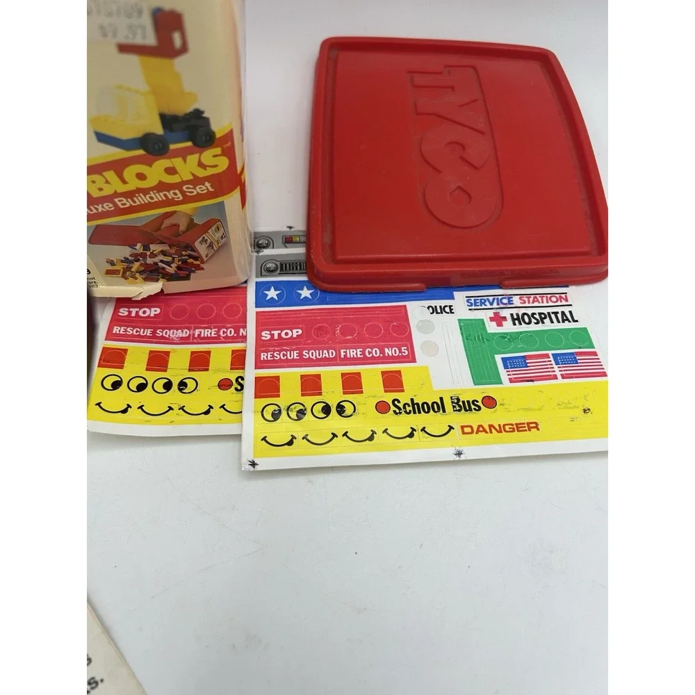 Vtg 1980's TYCO SUPER BLOCKS 171 Piece Deluxe BUILDING SET #5215 Stickers Manual
